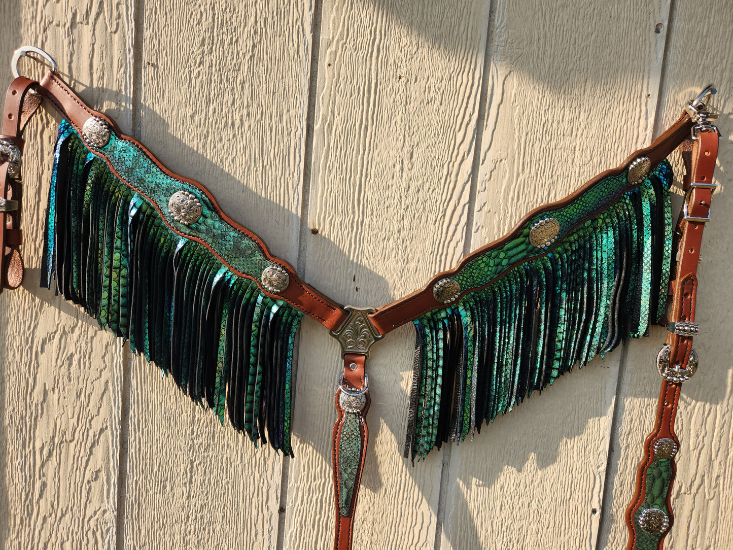 Custom 3 Piece Tack Set